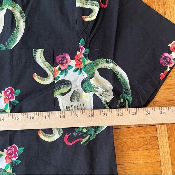 STÜSSY Shirt Button Down Shirt Skull Pattern in Black size large - Picture 8 of 9
